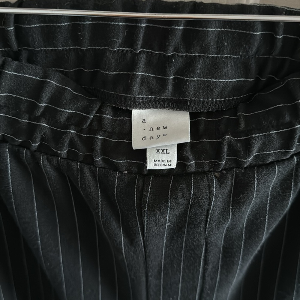 Striped Pants - Picture 3 of 7